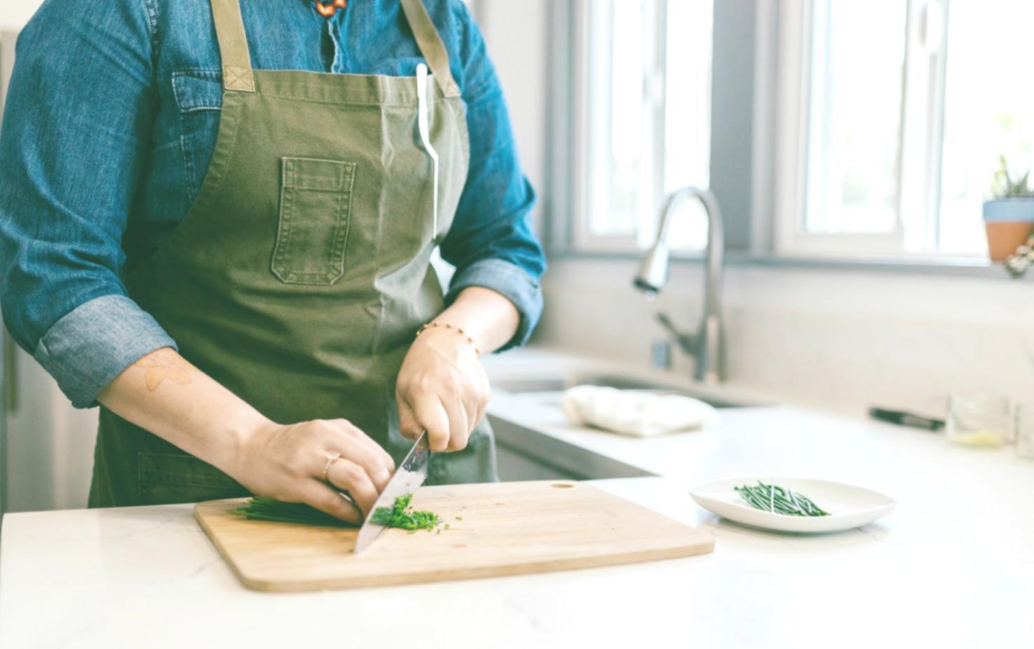 Cooking techniques demonstrated in the HuskDrevos program